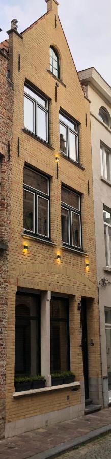 Calis Bruges